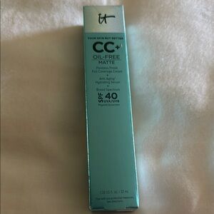 IT Cosmetics CC+ Cream in Medium with Blue Box